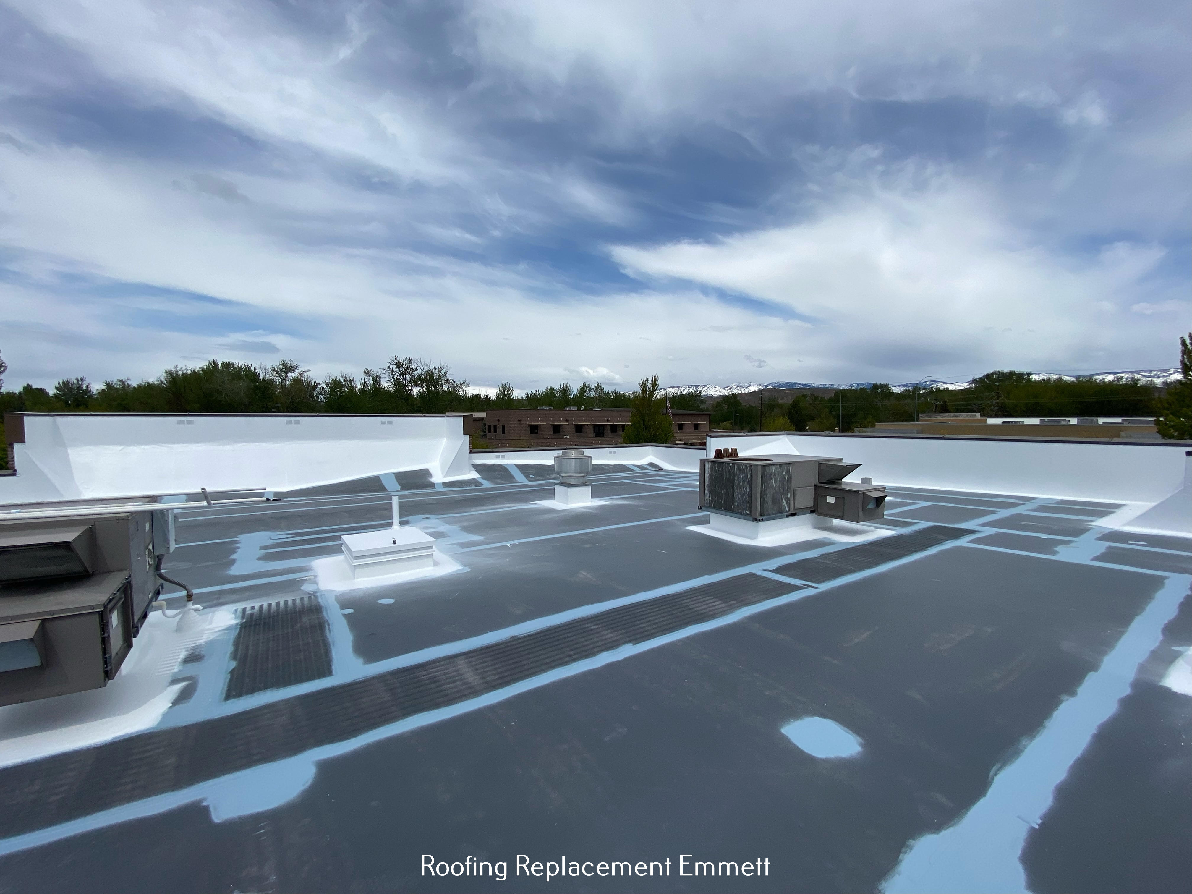 High Country Roofing LLC Outlines Factors to Consider When Replacing a Roof