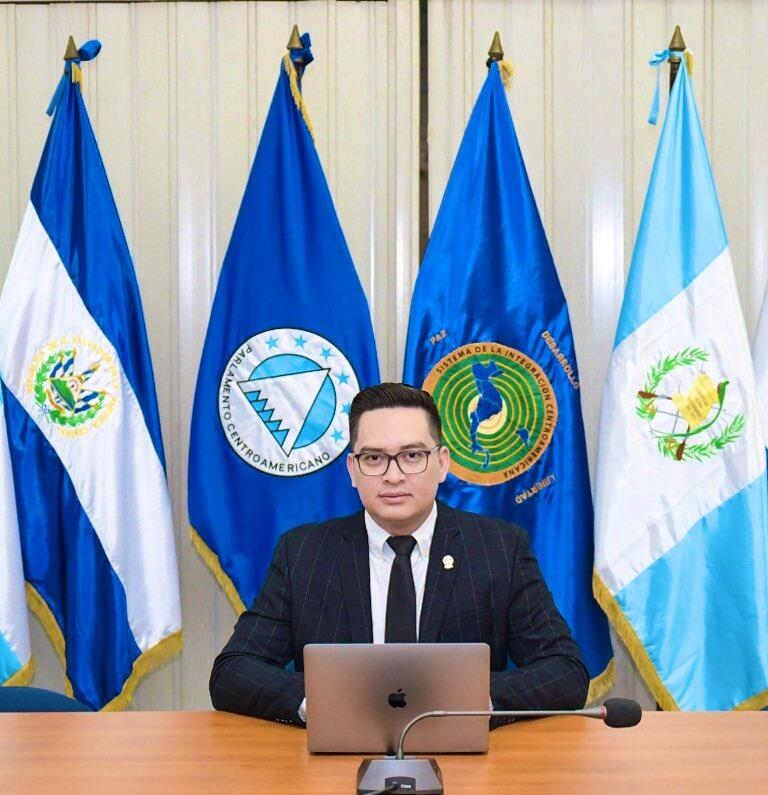 Carlos Hernández Pioneers Customs Integration for Central America's Prosperity