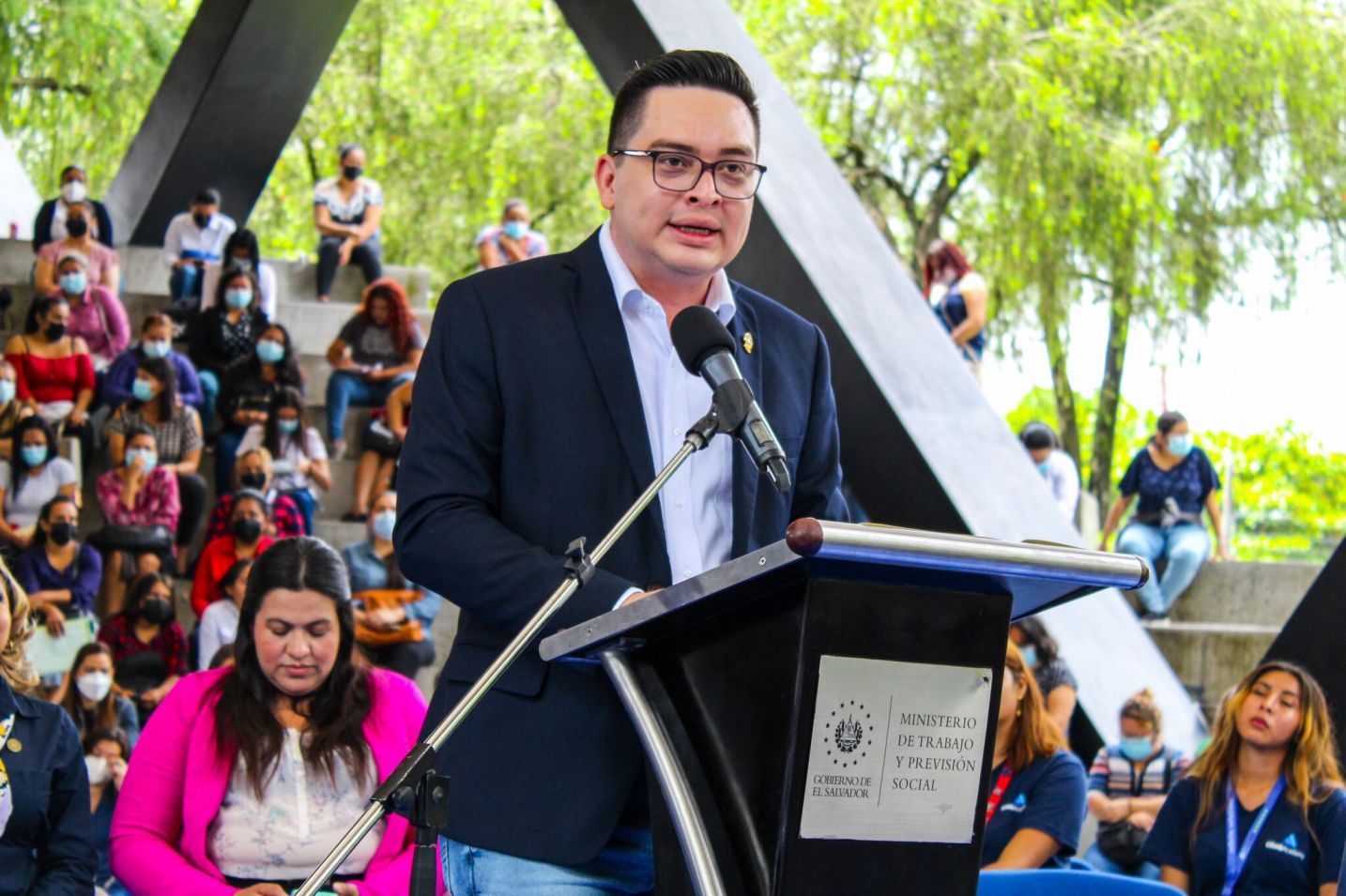 Carlos Hernández Encourages Empowered Voting on February 4th in El Salvador