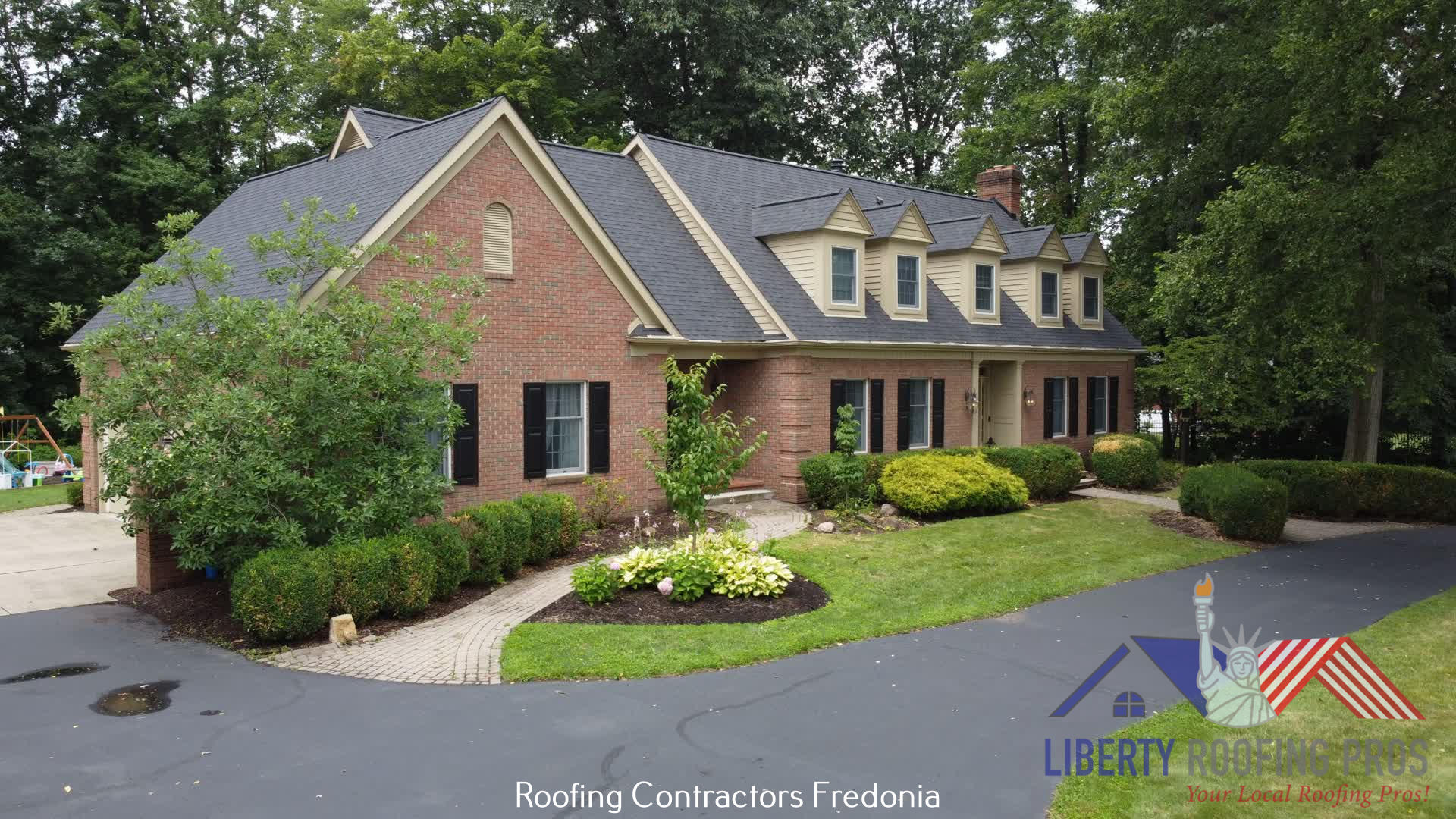 Liberty Roofing Pros LLC Outlines the Factors that Impact the Cost of Roof Replacement 