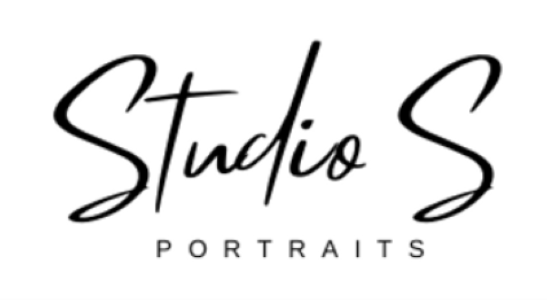Contemporary Portrait Studio: West Boston Headshot Photographer with the Knack for Drawing the Best Out of Photo Subjects