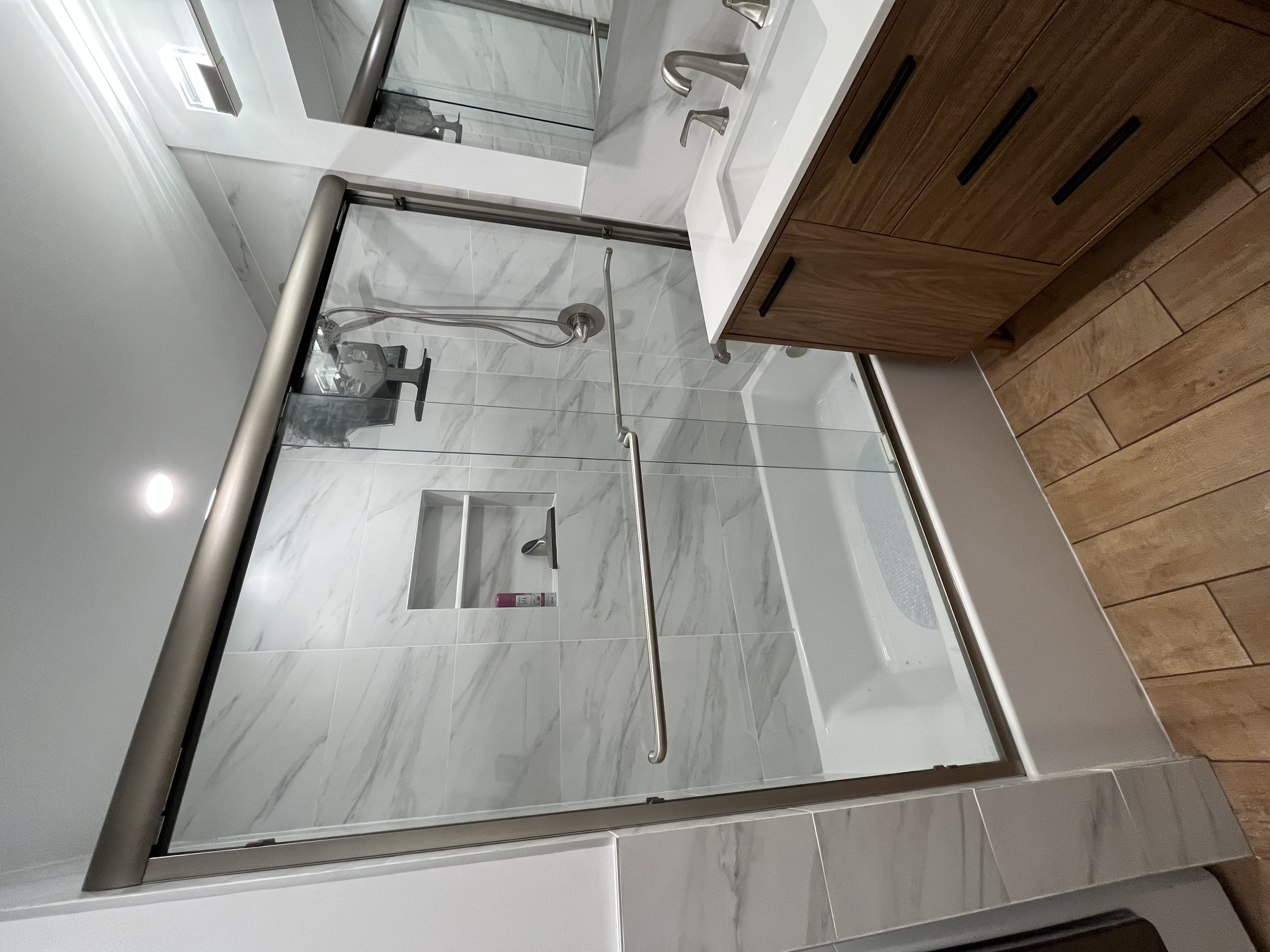 Bridgeport’s Premier Bathroom Remodeling Contractor Promising Services Transform Homes