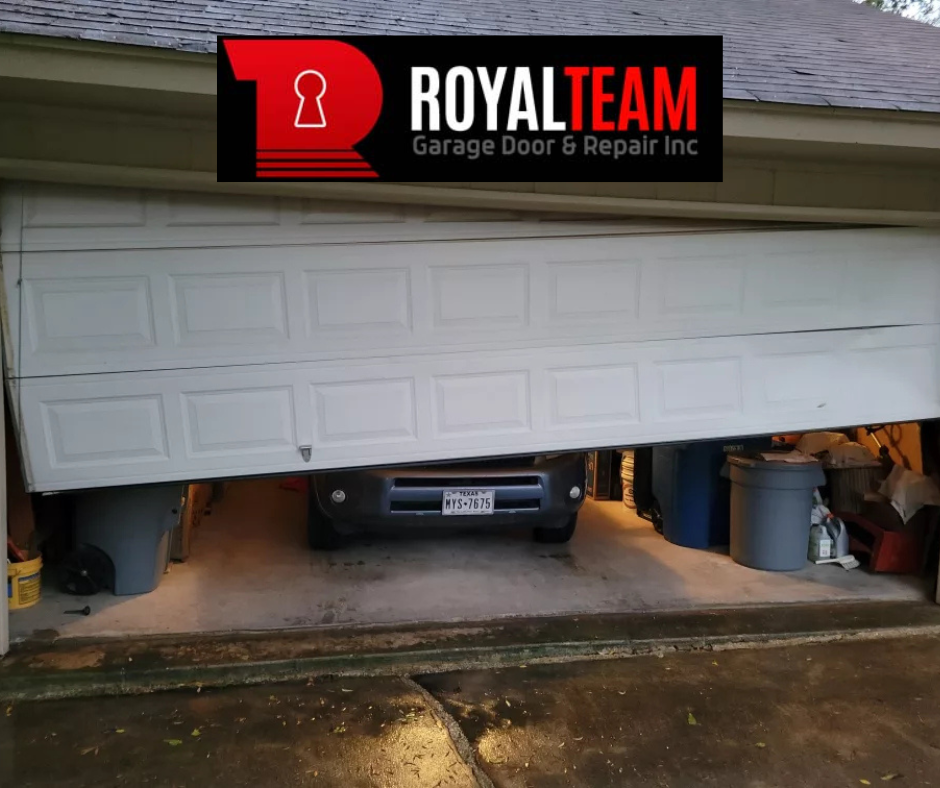 Fast and Reliable Emergency Garage Door Services Now Available in Encino, CA